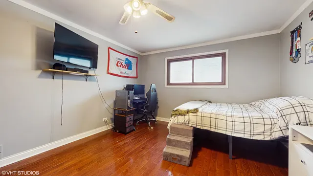 a view of an outdoor sitting area with chairs