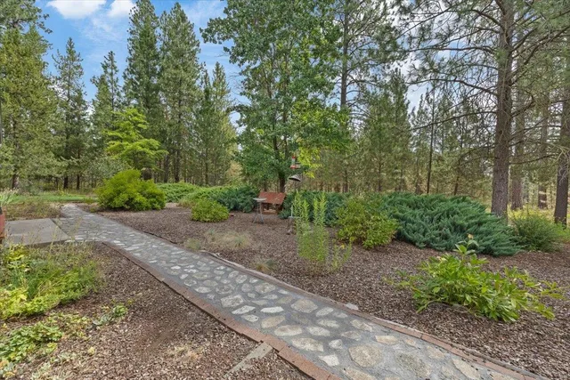 $859,000 | 26809 North Perry Road, Chattaroy, WA 99003