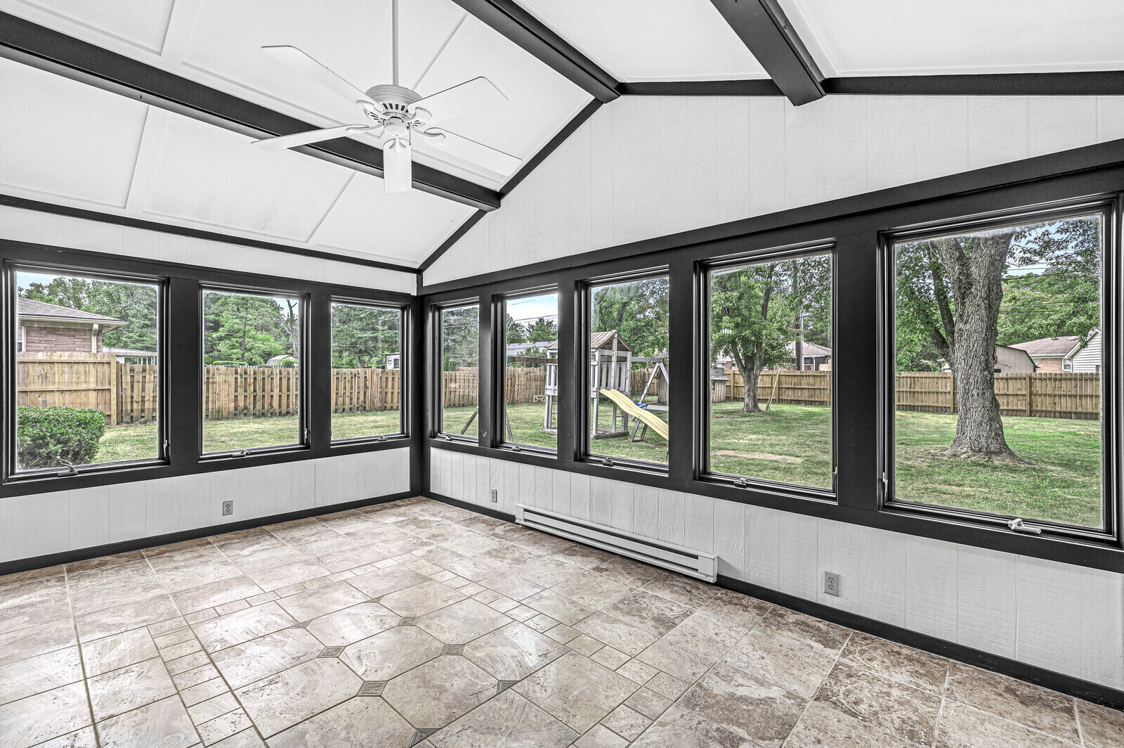 5776 Boy Scout Road Lawrence, IN 46226 - Photo 12 of 32 Gallery Image 12