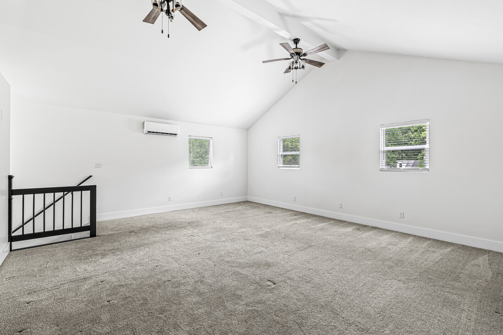 5776 Boy Scout Road Lawrence, IN 46226 - Photo 14 of 32 Gallery Image 14