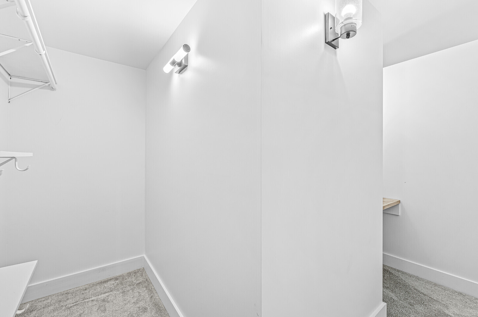 5776 Boy Scout Road Lawrence, IN 46226 - Photo 18 of 32 Gallery Image 18