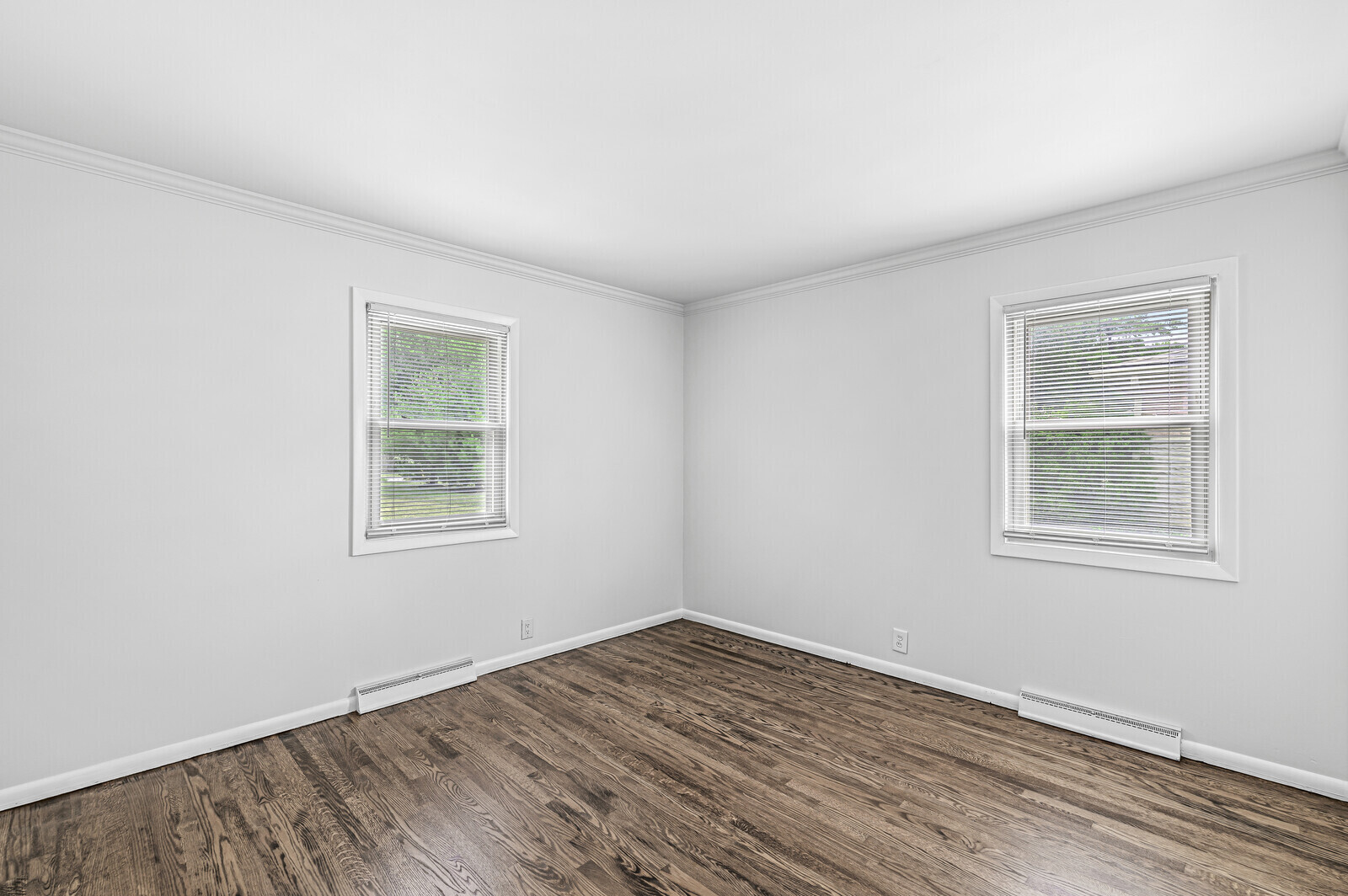 5776 Boy Scout Road Lawrence, IN 46226 - Photo 24 of 32 Gallery Image 24