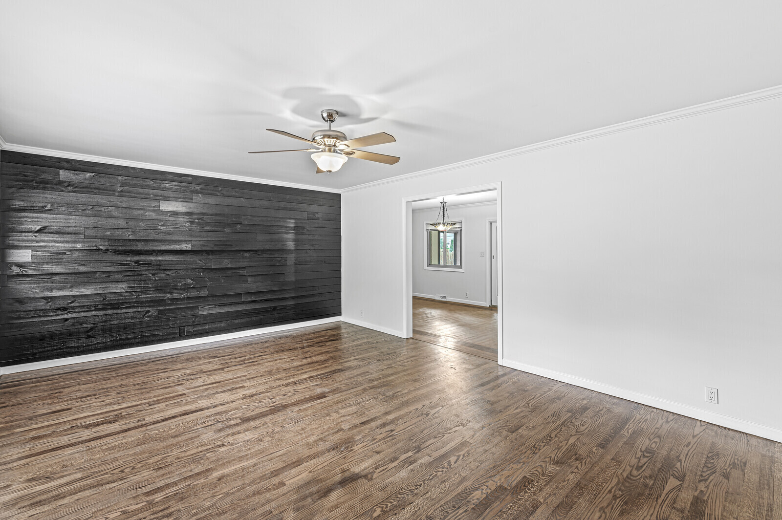 5776 Boy Scout Road Lawrence, IN 46226 - Photo 5 of 32 Gallery Image 5