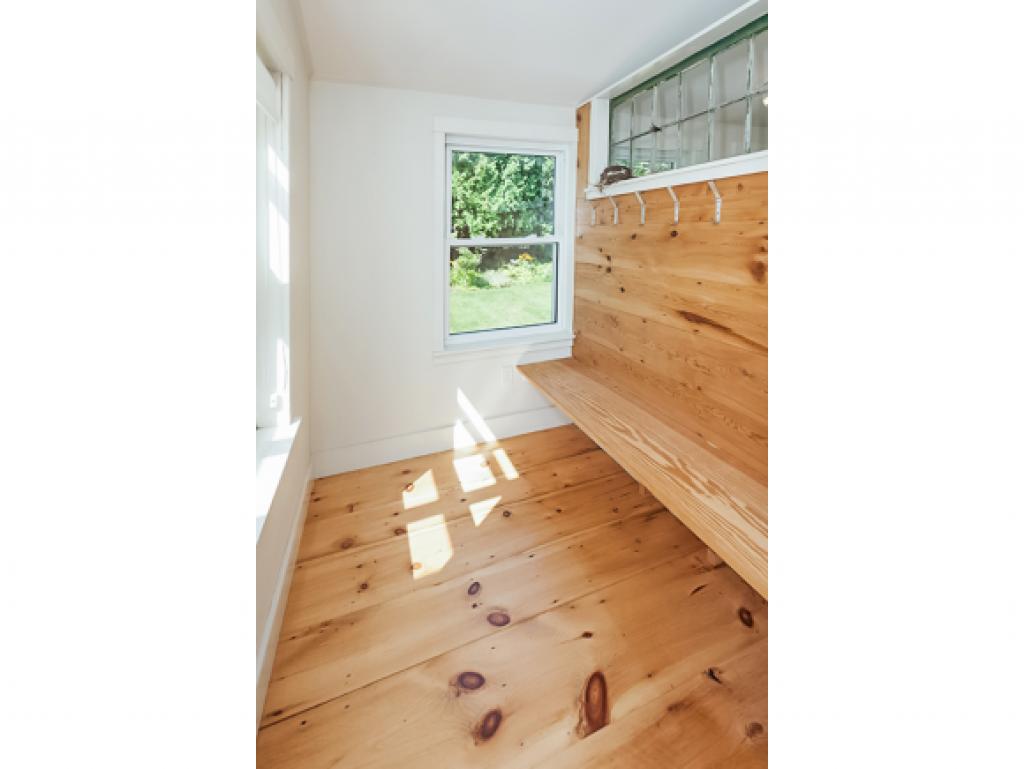 9 Whipple Road, Unit 9 Kittery, ME 03904 - Photo 5 of 22 Gallery Image 5
