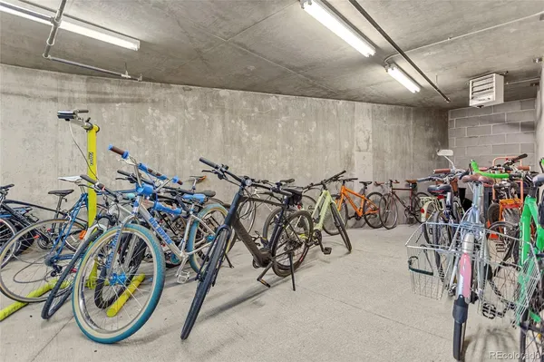 $2,850 | 2240 Clay Street, Unit 503, Denver, CO 80211