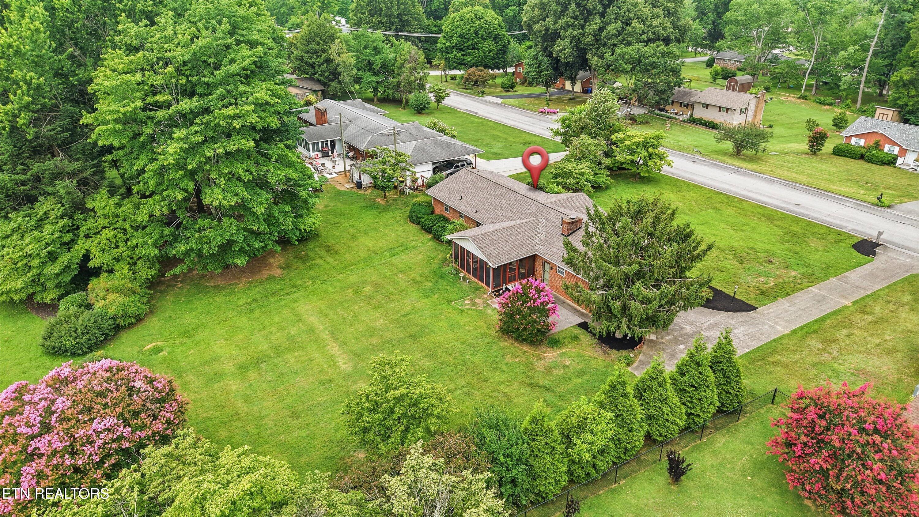 827 West Cunningham Street Alcoa, TN 37701 - Photo 40 of 43 46-827 W Cunningham St06