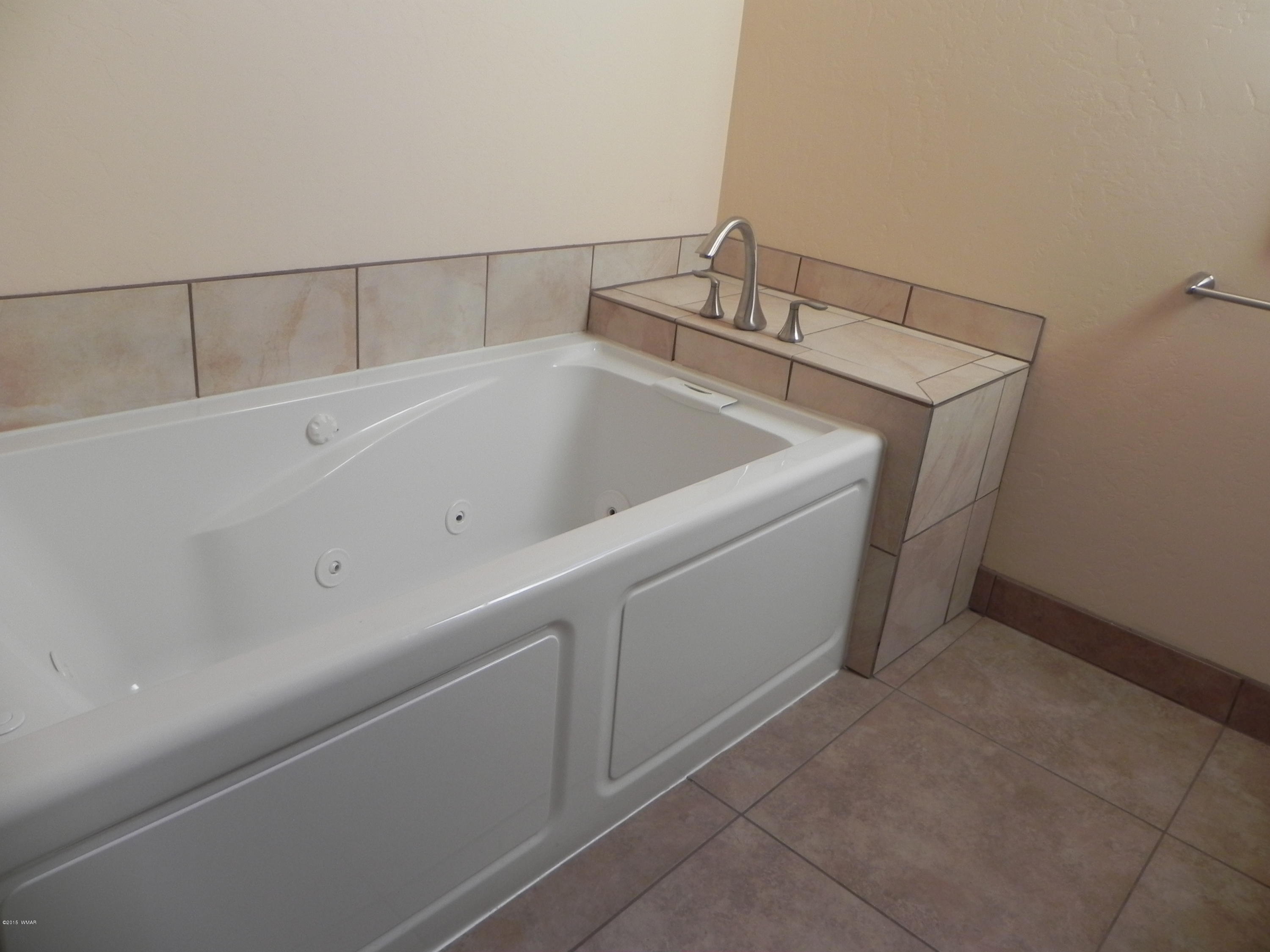 5975 Luminary Way Lakeside, AZ 85929 - Photo 34 of 44 a utility room with dryer and washer