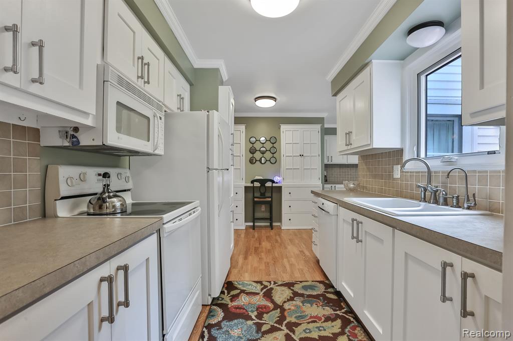 2707 Mason Road Howell, MI 48843 - Photo 16 of 48