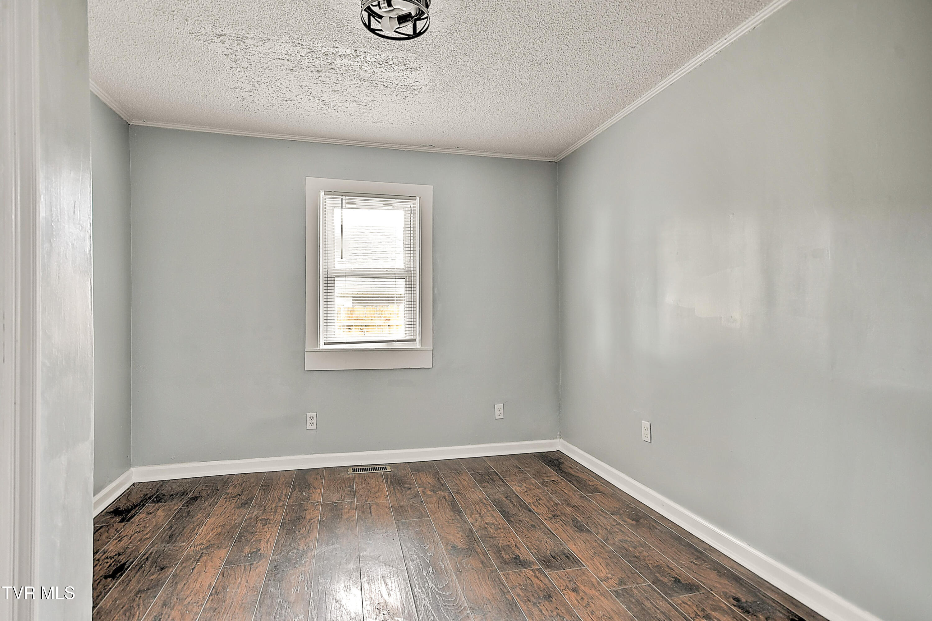 1208 Riverside Avenue, Unit 2 Kingsport, TN 37660 - Photo 21 of 28 1208 Riverside HB-20