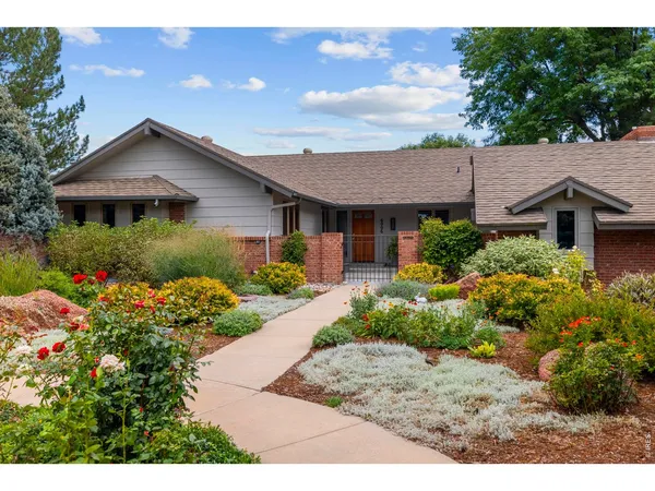 $850,000 | 6006 Fox Hill Drive, Longmont, CO 80504