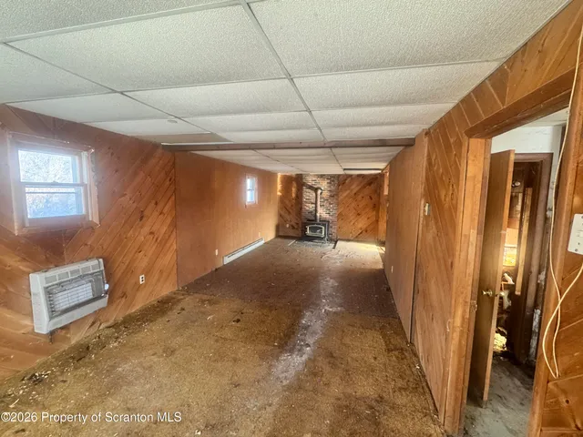 a view of a storage & utility room