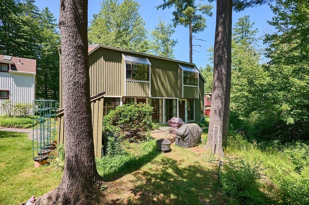 83 Crossbrook Avenue, Unit 83 Amherst, MA 01002 - Photo 23 of 30