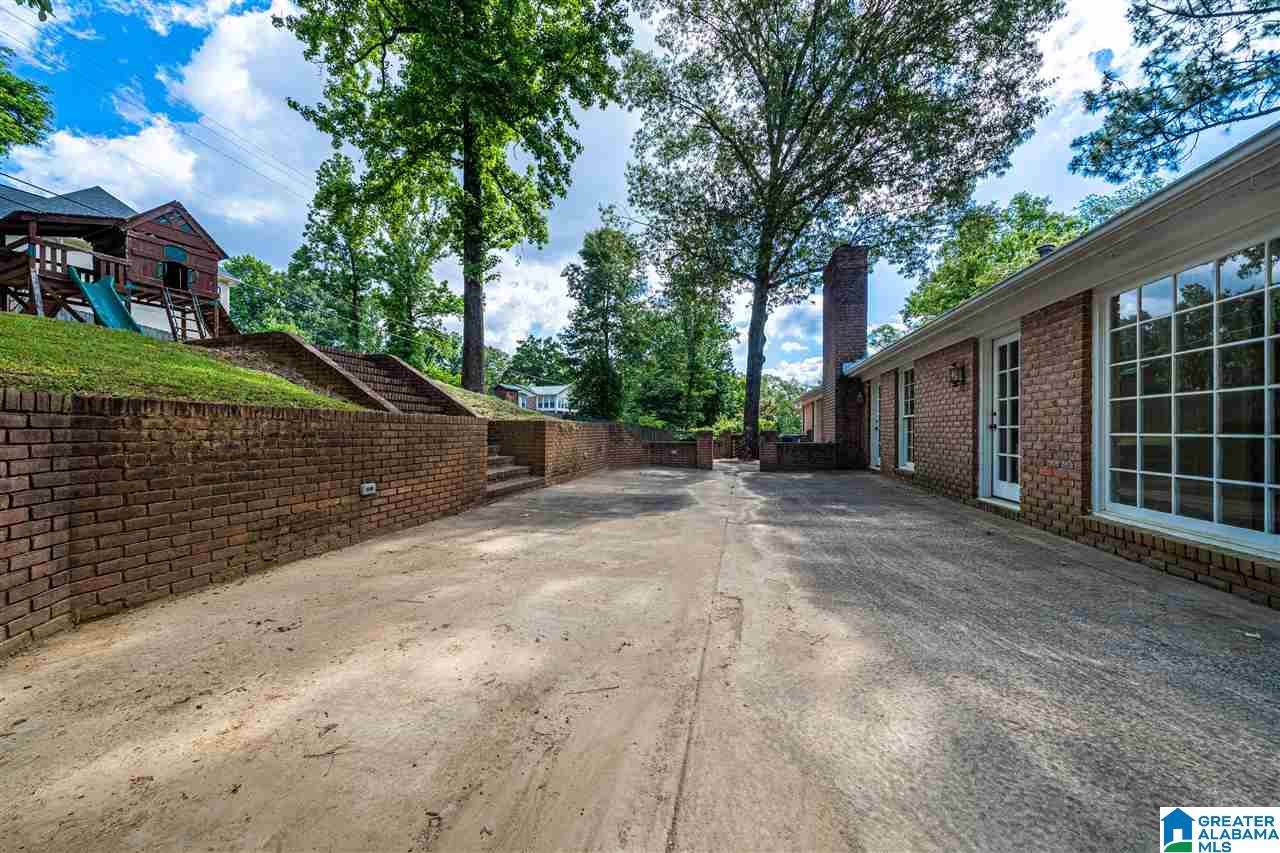 3872 Spring Valley Road Birmingham, AL 35223 - Photo 39 of 42