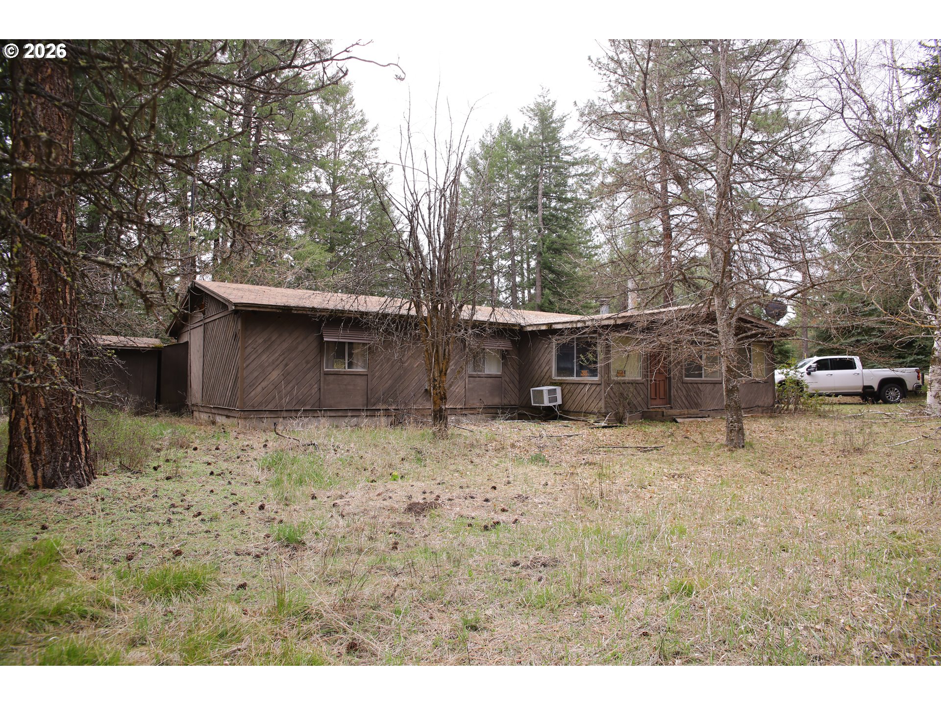 74759 Good Road Elgin, OR 97827 - Photo 3 of 7 a view of a house with a yard