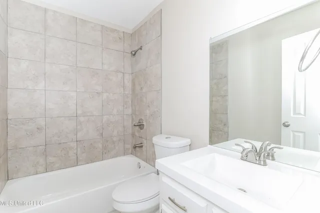 $1,760 | 7232 Layne Drive, Horn Lake, MS 38637