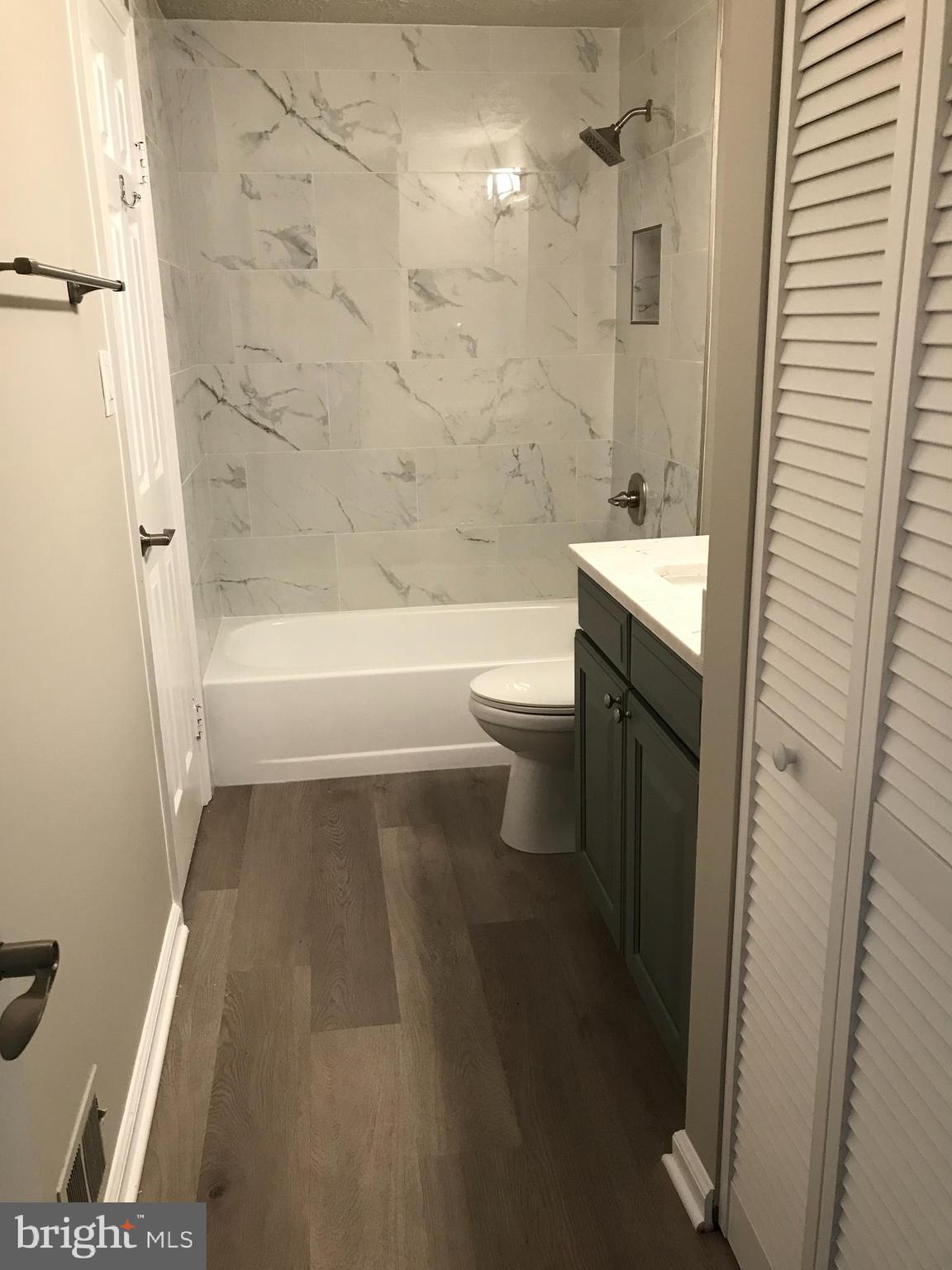 6937 Villa-Del-Rey Court Springfield, VA 22150 - Photo 15 of 23 NEW TILE BATH