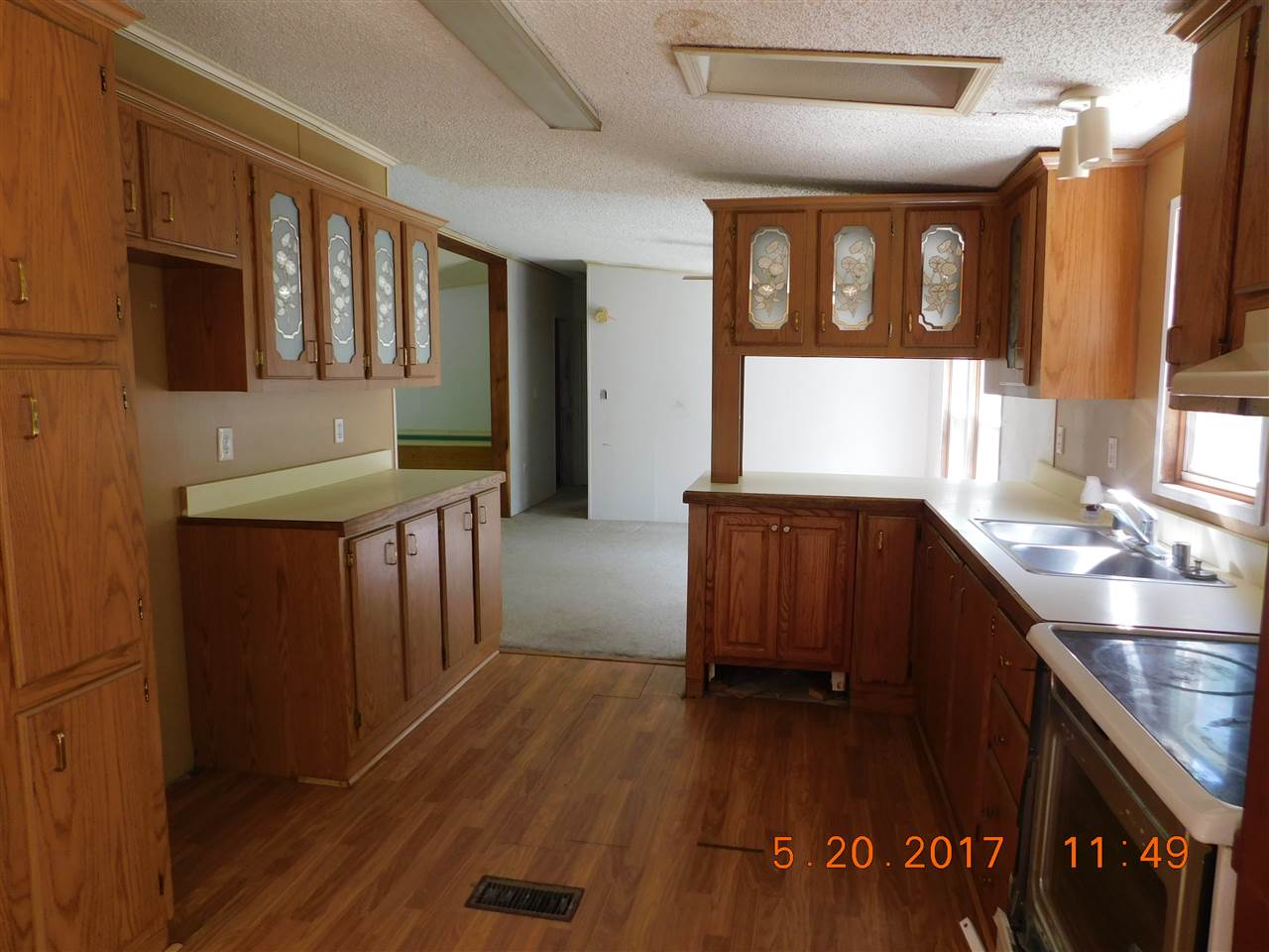 17 Beam Road Putney, VT 05346 - Photo 3 of 13