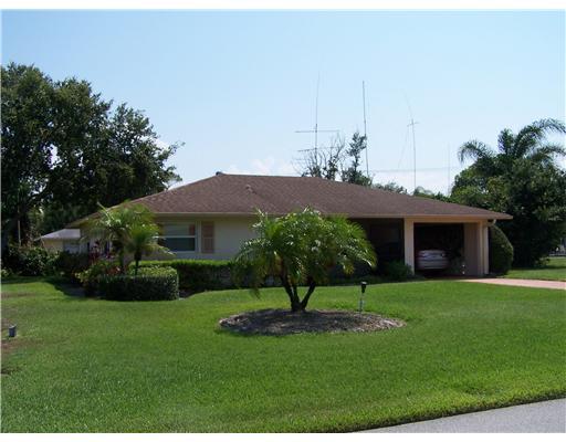 6 Van Road Jupiter, FL 33469 - Photo 1 of 25 Primary Photo