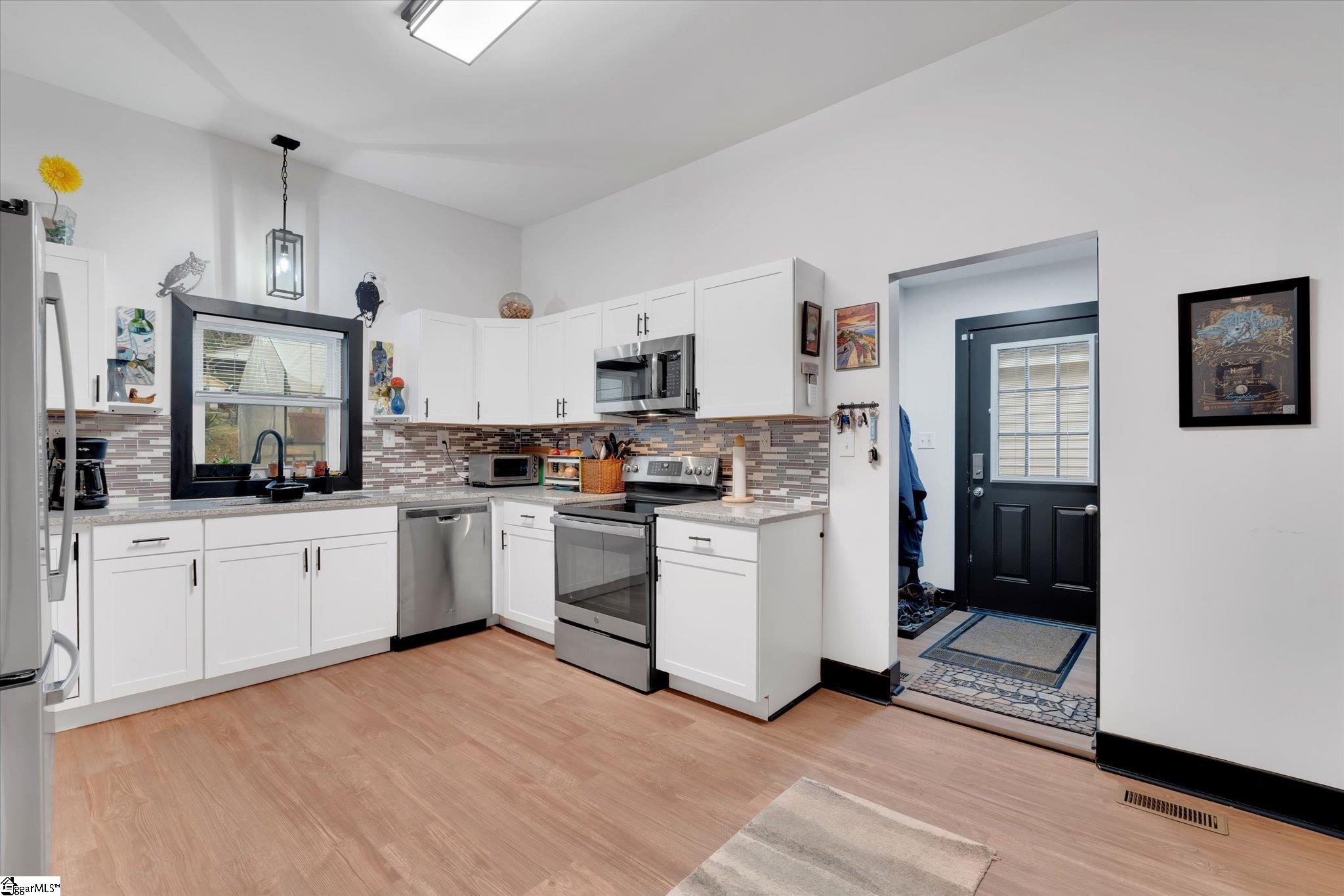 101 Garrison Street Easley, SC 29640 - Photo 15 of 31 Gallery Image 15