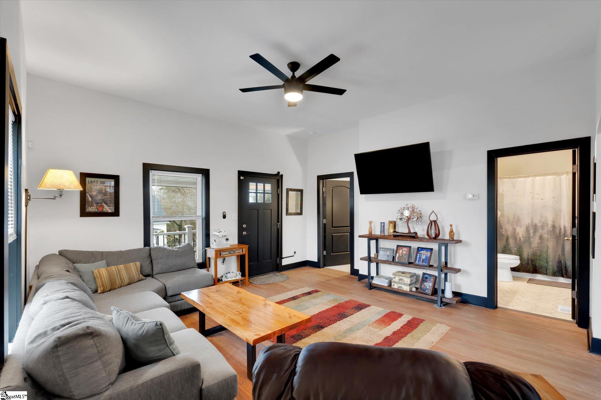 Gallery Image 6