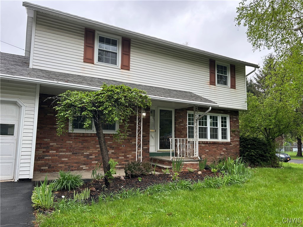 5131 Bear Road Clay, NY 13212 - Photo 2 of 25