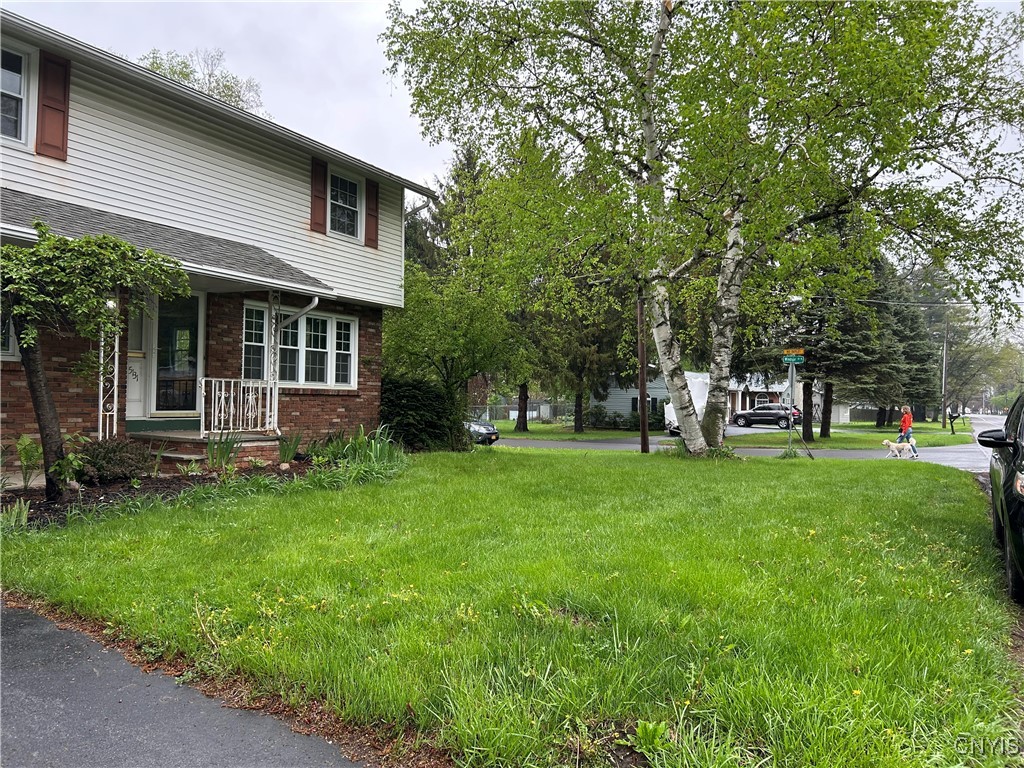 5131 Bear Road Clay, NY 13212 - Photo 4 of 25