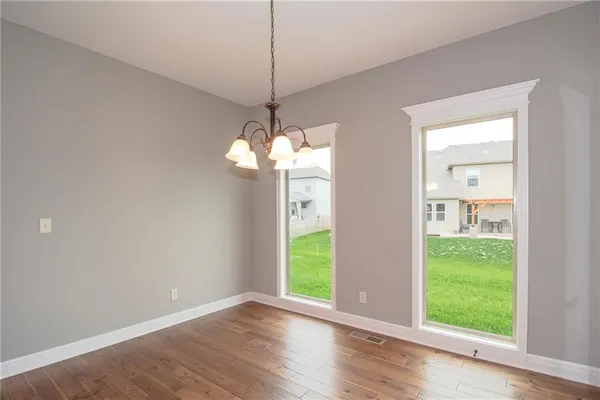 $497,980 | 3712 Northeast 90th Street, Kansas City, MO 64156