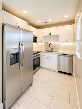 $129,900 | 61 Woodland Drive, Unit 205, Vero Beach, FL 32962