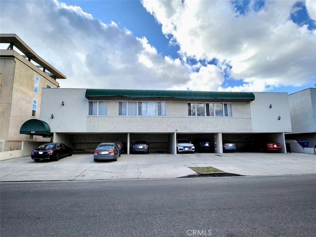 439 Le Doux Road, Unit 2 Los Angeles, CA 90048 - Photo 1 of 18