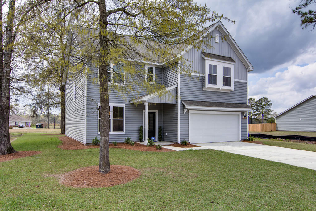 107 Cypress Plantation Road Moncks Corner, SC 29461 - Photo 3 of 39 cs1503262-103