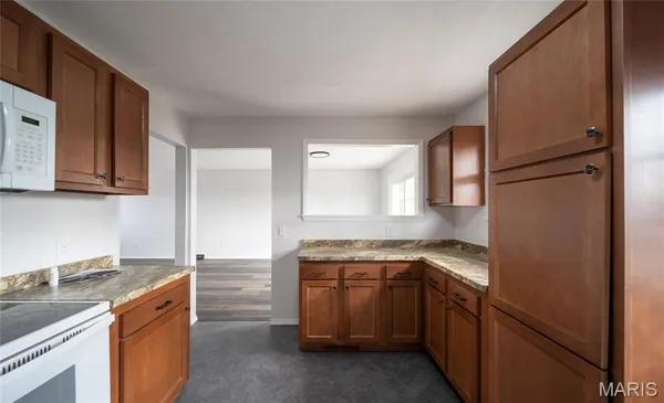 $299,000 | 1408 Scenic Drive, Rolla, MO 65401