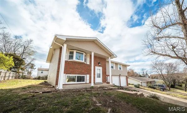 $299,000 | 1408 Scenic Drive, Rolla, MO 65401