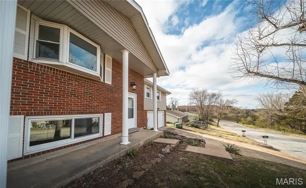 $299,000 | 1408 Scenic Drive, Rolla, MO 65401