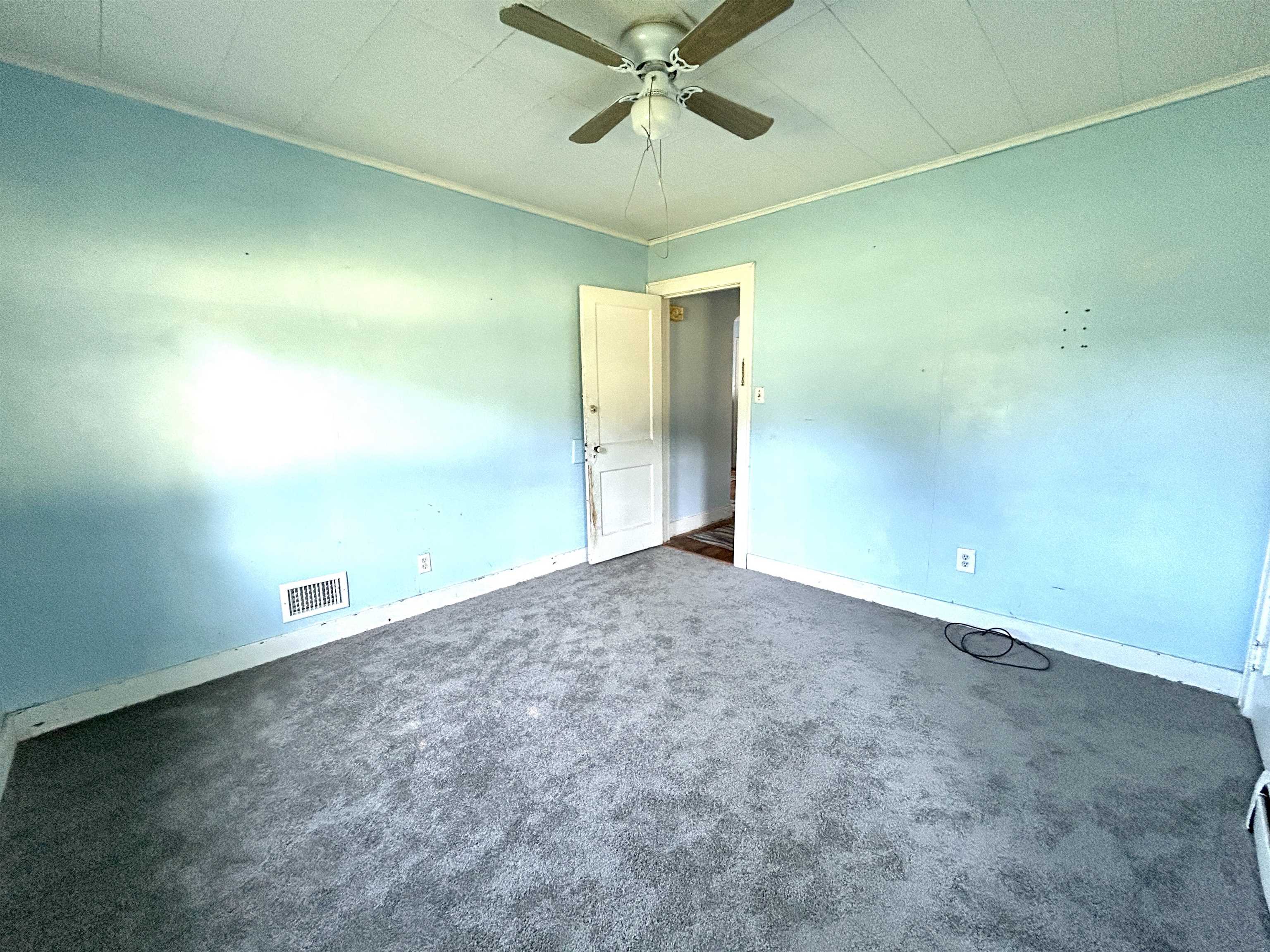 11154 North Clio Road Clio, MI 48420 - Photo 17 of 42 50123911-2a4a062b-4a12-4d7e-8c3c-51d9f5601ae9.JPG
