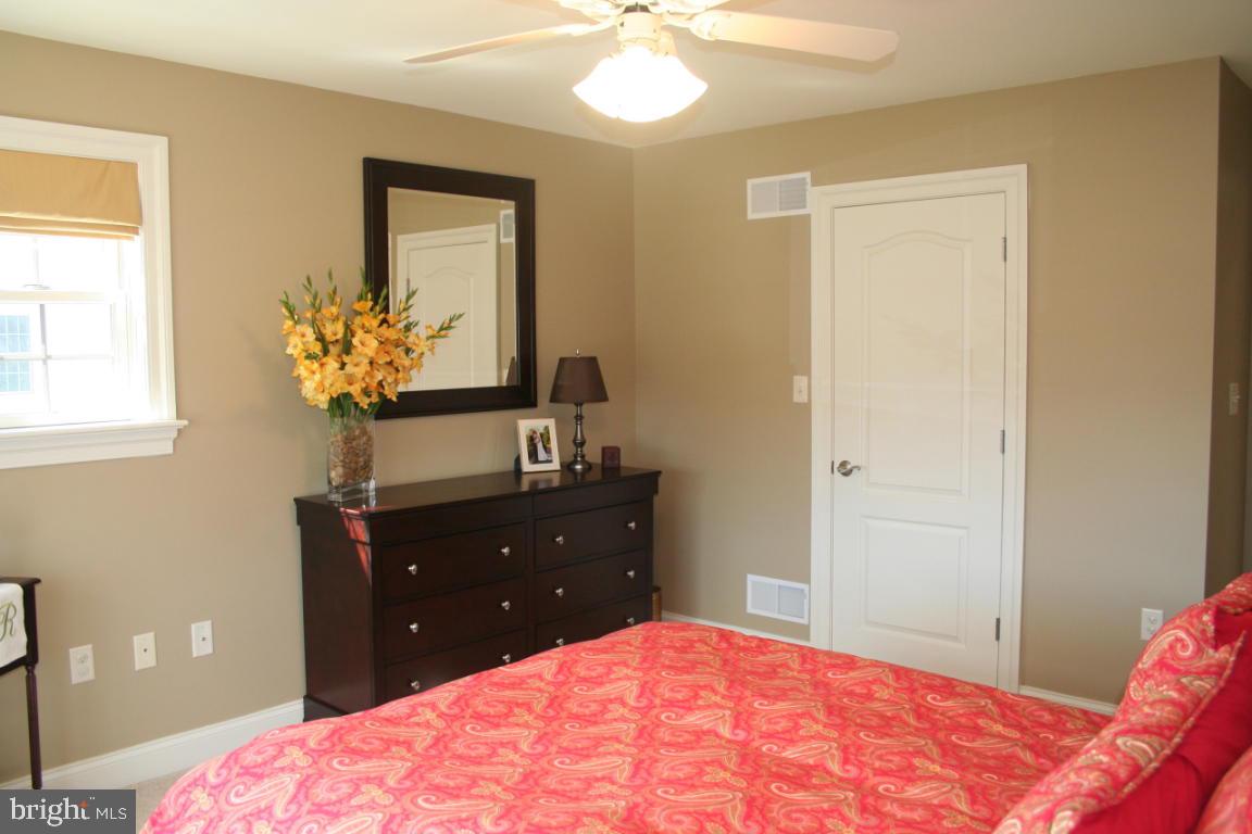 485 Wheatfield Drive Lititz, PA 17543 - Photo 36 of 45 Gallery Image 36