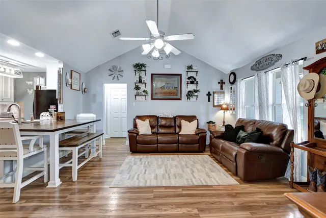 $435,000 | 11500 Lost Quail Court, Plantersville, TX 77363