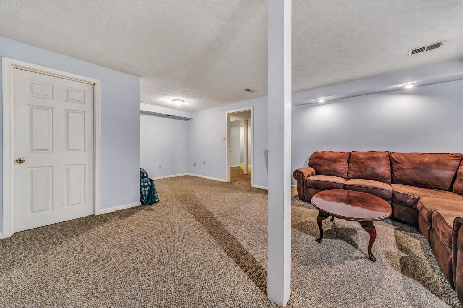 3017 Fancy Farm Road Bedford, VA 24523 - Photo 18 of 51 Gallery Image 18