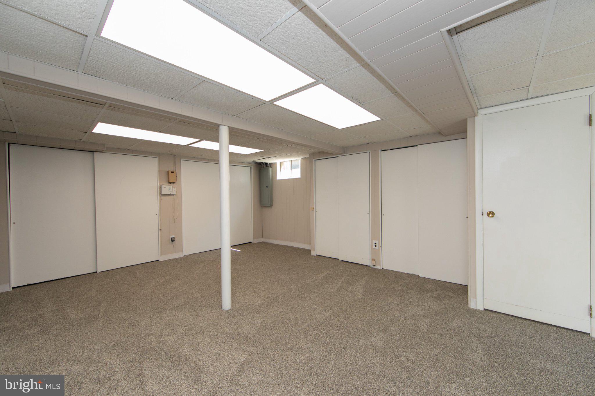 1608 Cedar Avenue Haddon Heights, NJ 08035 - Photo 33 of 39 Versatile space with natural light.