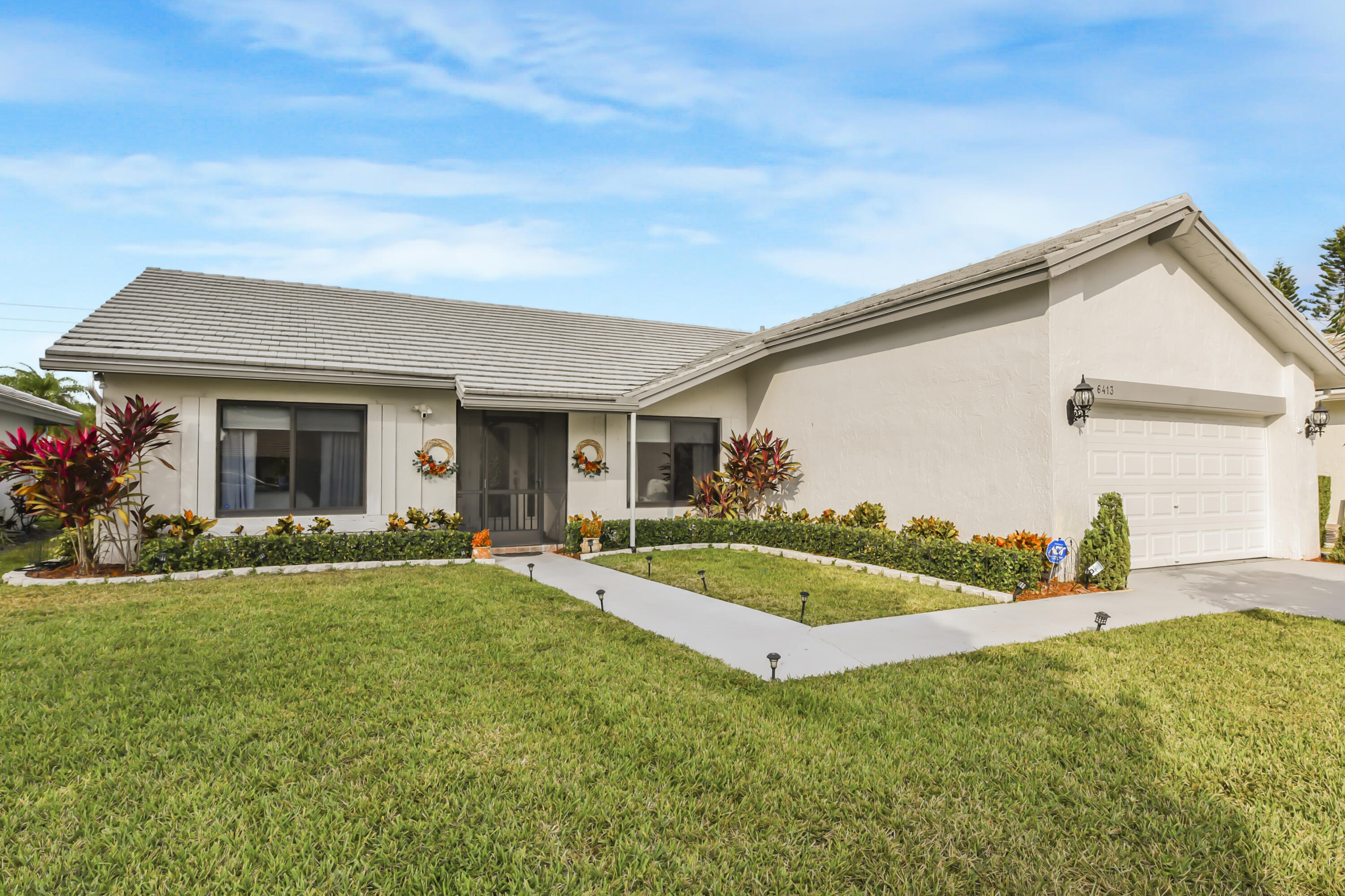 6413 Casabella Lane Boca Raton, FL 33433 - Photo 1 of 34 exterior