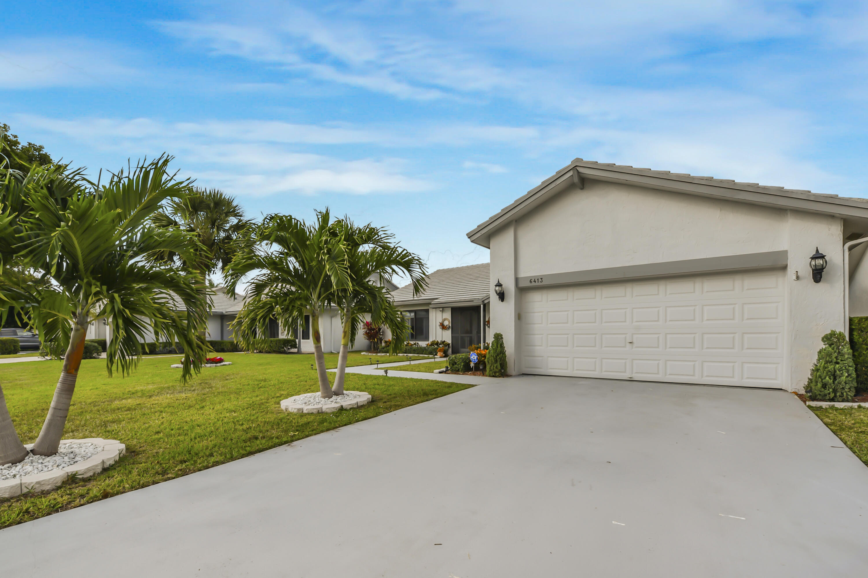 6413 Casabella Lane Boca Raton, FL 33433 - Photo 4 of 34 DSC_3356