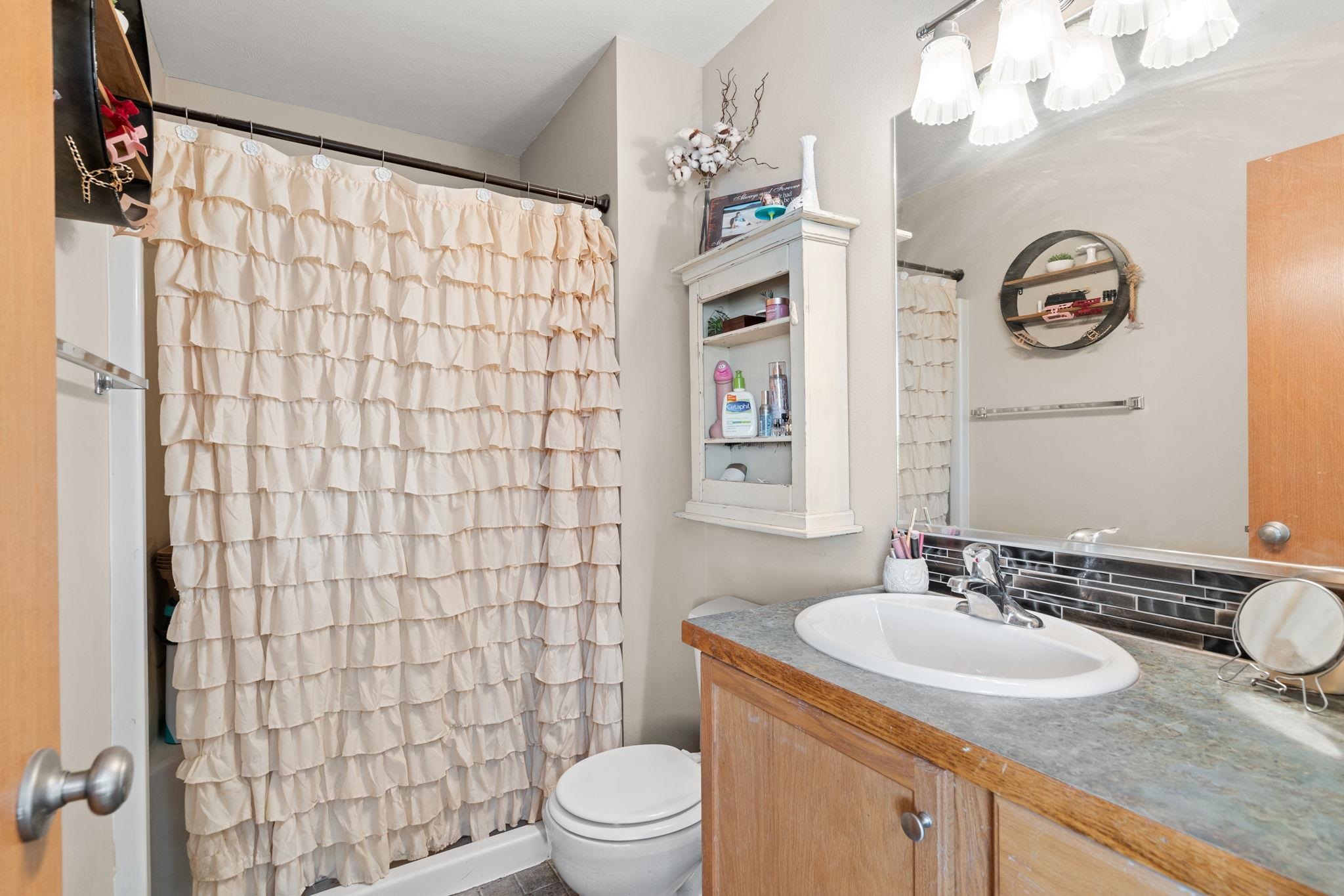 6514 Chumani Road Cheney, WA 99004 - Photo 11 of 18 Gallery Image 11
