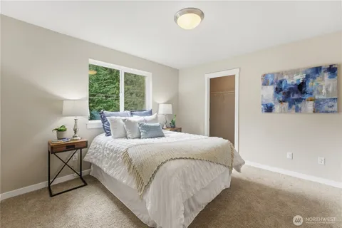 $1,395,000 | 16005 74th Avenue Northeast, Kenmore, WA 98028