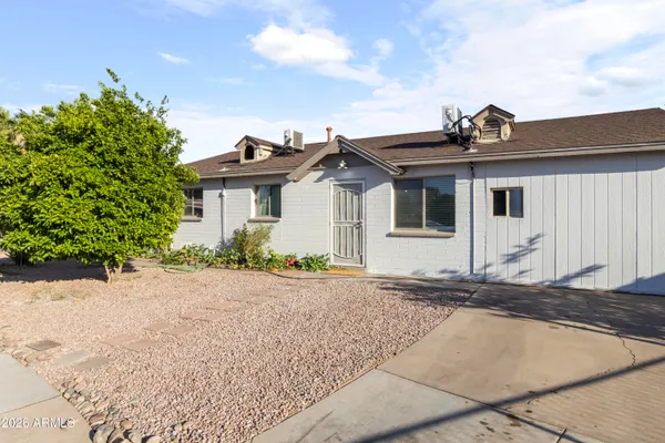 $329,000 | 2940 North 81st Drive, Phoenix, AZ 85033