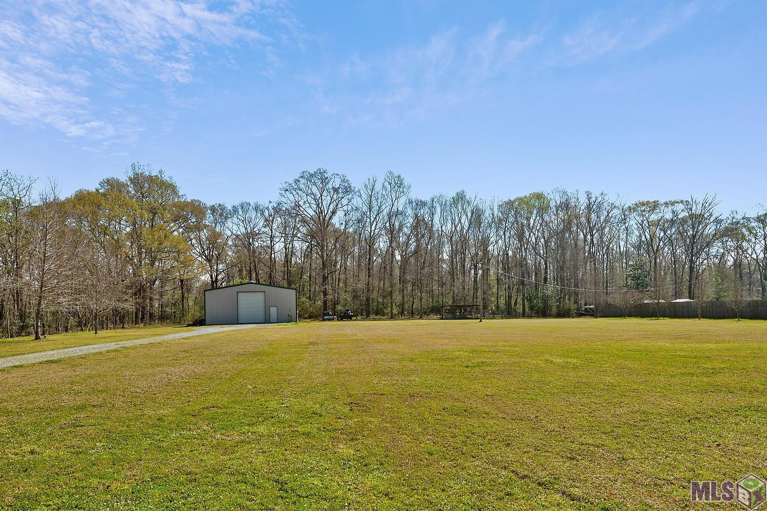 22820 Zeb Chaney Road Zachary, LA 70791 - Photo 3 of 19 Gallery Image 3