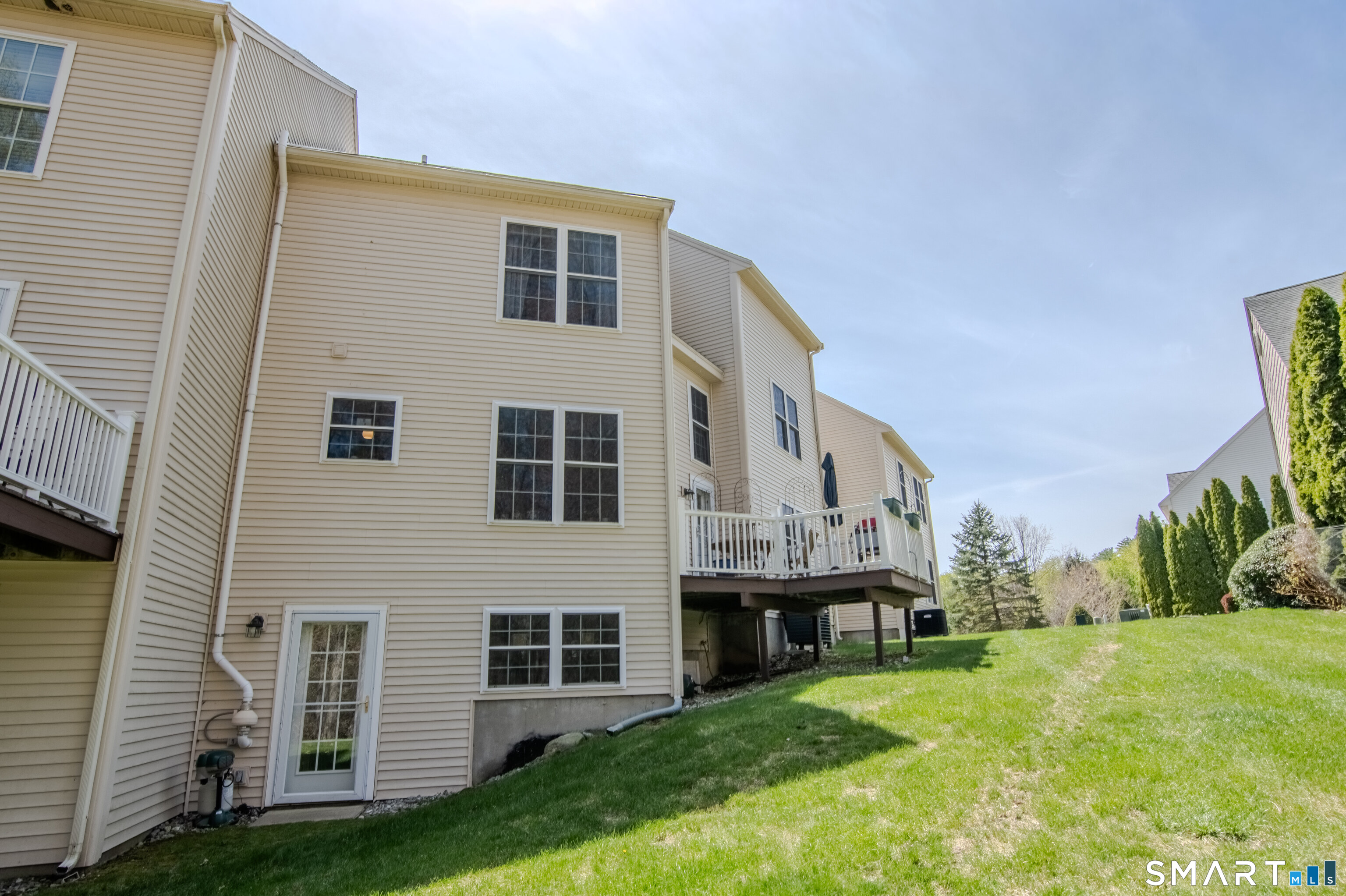 80 Perry Street, Unit 205 Putnam, CT 06260 - Photo 26 of 27