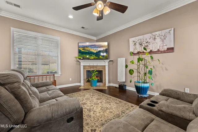 $499,900 | 3711 Buck Run Drive, Southaven, MS 38672