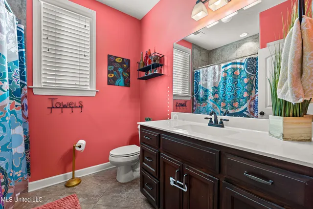 $499,900 | 3711 Buck Run Drive, Southaven, MS 38672