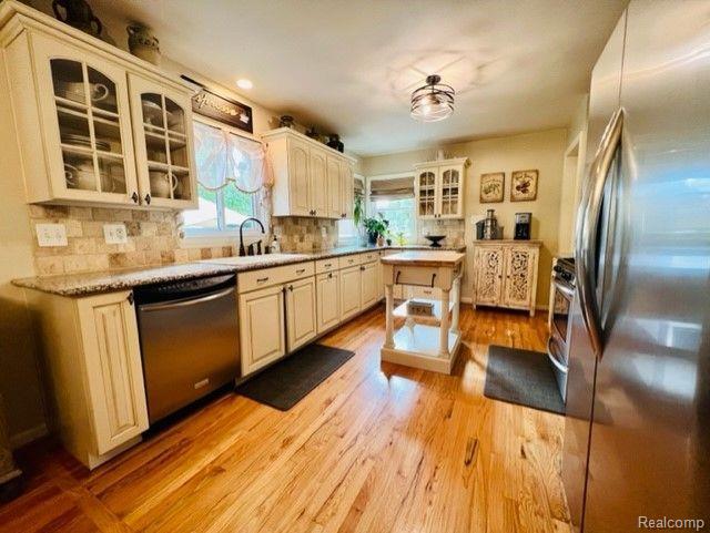 9623 Allen Road Allen Park, MI 48101 - Photo 19 of 29 Gallery Image 19