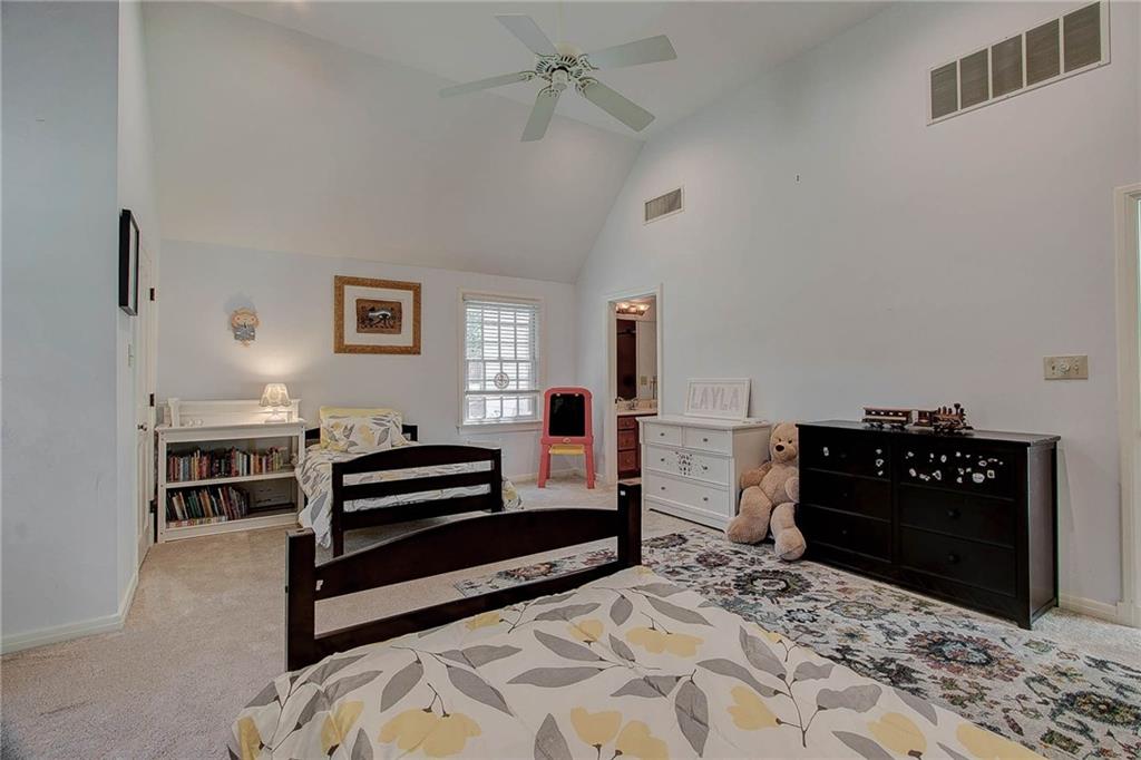 5755 Braewick Road Indianapolis, IN 46226 - Photo 34 of 60 Gallery Image 34