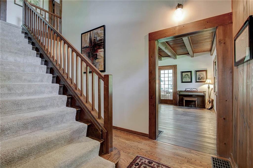 5755 Braewick Road Indianapolis, IN 46226 - Photo 4 of 60 Gallery Image 4